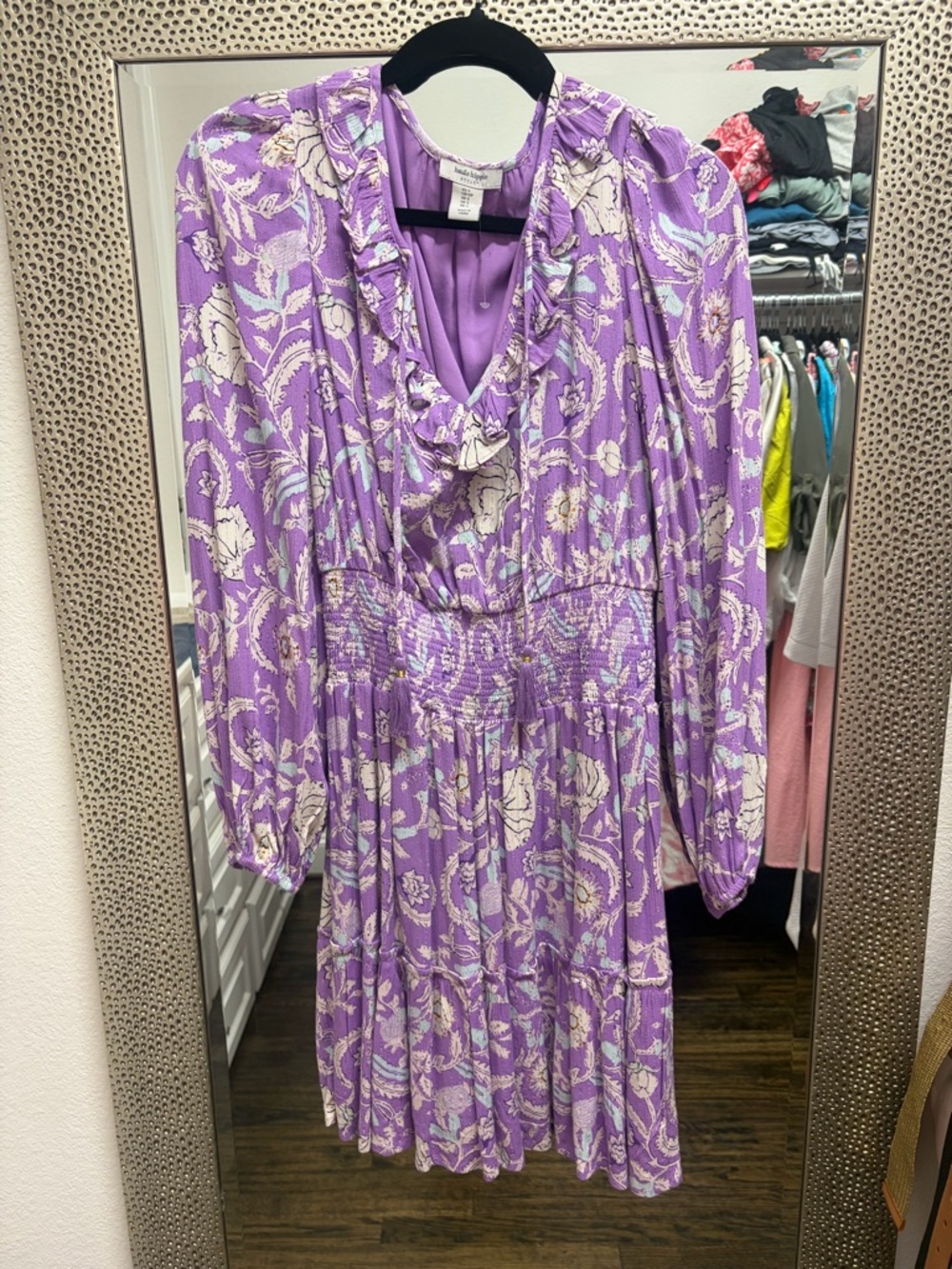 Haute Hippie Printed Lavender Floral Ruffle Neck Dress size small
